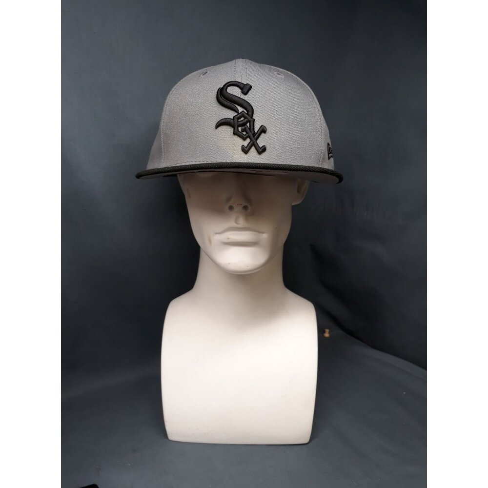 New Era 59Fifty Mens Chicago White Sox Grey Fitted  7 5/8 NEW WITH TAGS!
